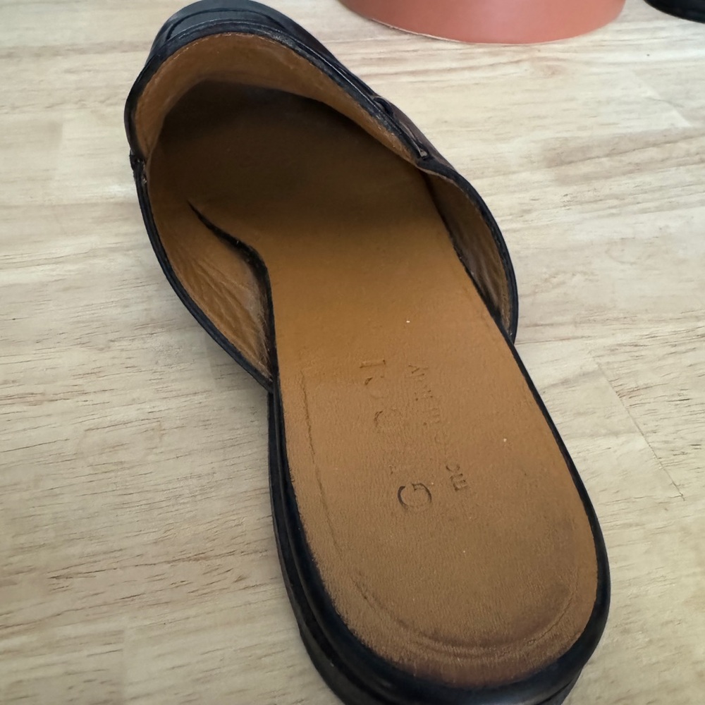 Gucci Black Horsebit Leather Mules - Picture 6 of 9